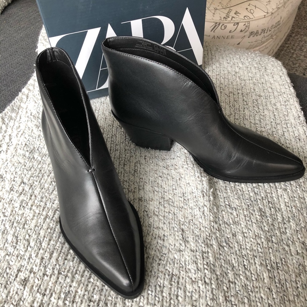 🆕 BNIB Zara Heeled Ankle Vamp Leather Boots